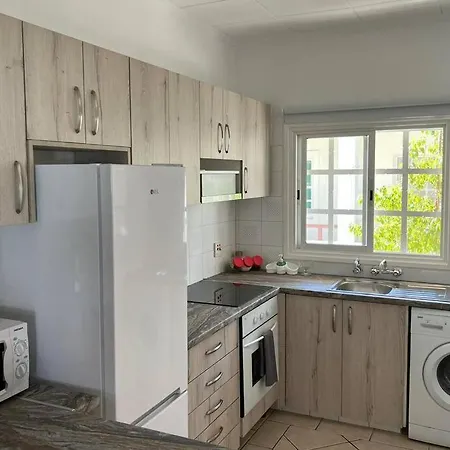 Апартаменты The Prime Location Lovely 1 Bedroom